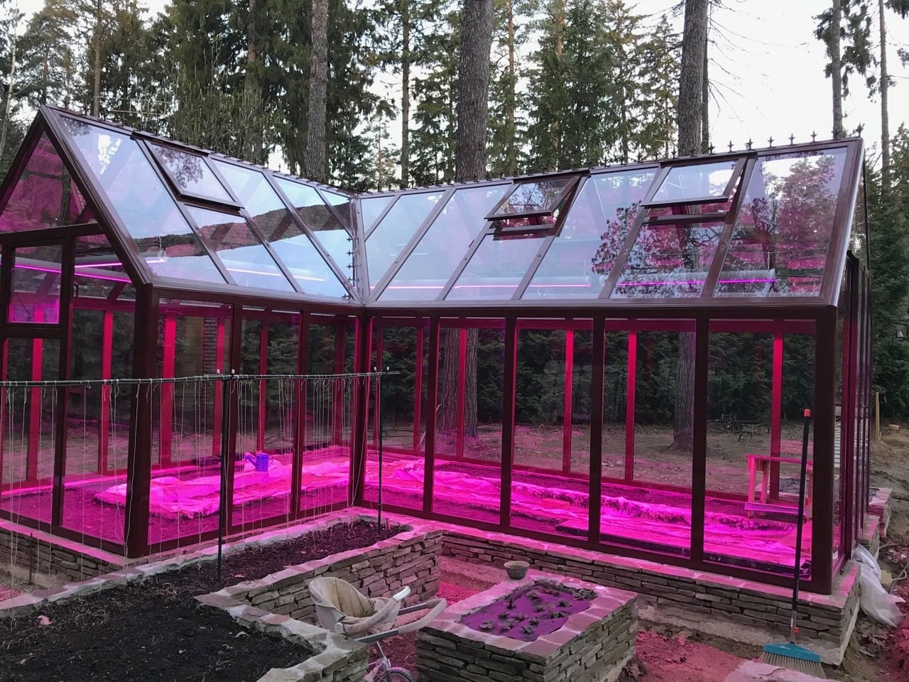 Современная теплица